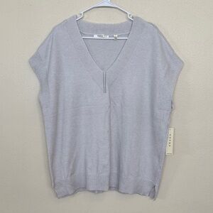 Cyrus Light Gray Knit V Neck Sweater Top Size XL New Winter Fall Cozy